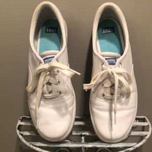 Keds Casual Wmns Leather Shoes